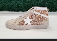Load image into Gallery viewer, Rina Rose Gold Glitter Sneaker
