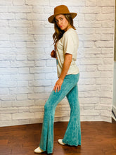Load image into Gallery viewer, Turquoise Mineral Washed Pants
