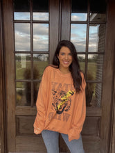 Load image into Gallery viewer, Stay Wild Apricot Graphic Sweatshirt
